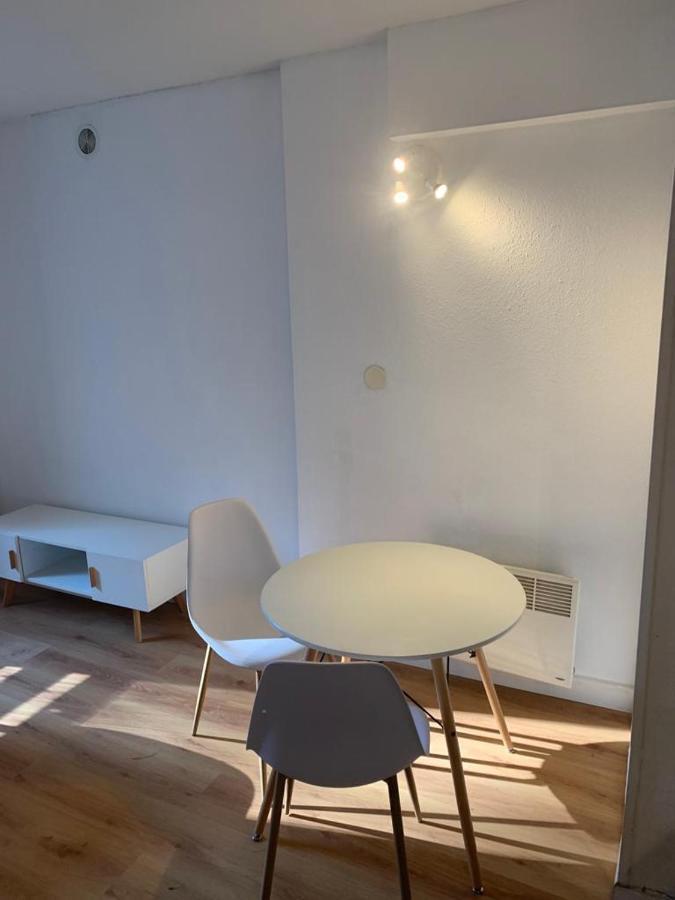 Domene Studio terrasse parking Leilighet Eksteriør bilde